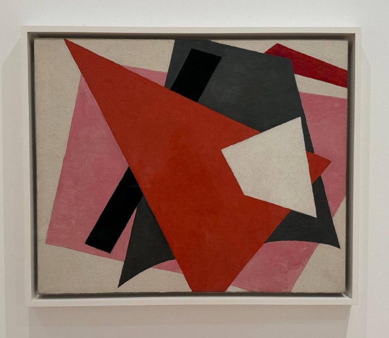 MoMA · 4